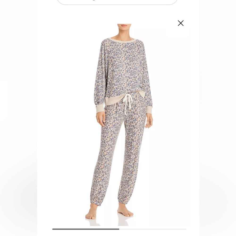 Honeydew leopard print lounge set